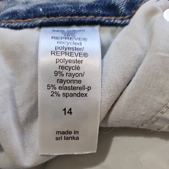 Bundle Sale | 4 for $20 |Denim Blue Distressed Jean Shorts Size 14 - Picture 4 of 4